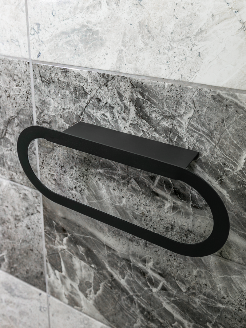 Raflı Havluluk Siyah Metal | Banyo Havlu Askılığı ve Düzenleyici
