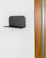 Geniş Raflı Magnet Alanlı Metal Anahtar Askılığı, Duvar Tipi Anahtar Organizer