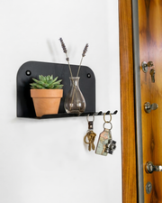 Geniş Raflı Magnet Alanlı Metal Anahtar Askılığı, Duvar Tipi Anahtar Organizer