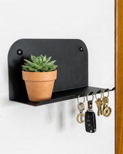 Geniş Raflı Magnet Alanlı Metal Anahtar Askılığı, Duvar Tipi Anahtar Organizer
